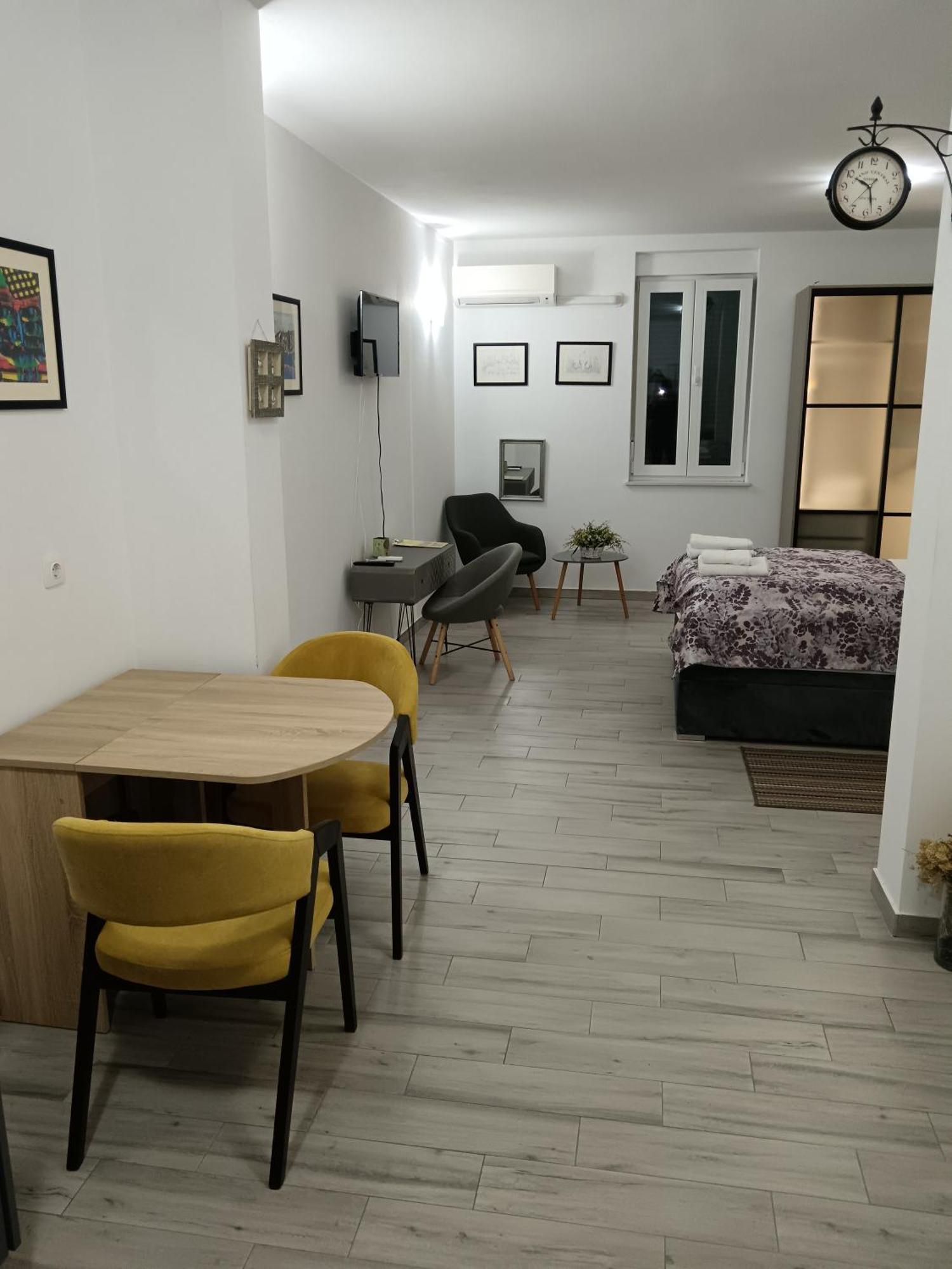 Faveria Apartments Amphitheater With Free Parking Πούλα Εξωτερικό φωτογραφία