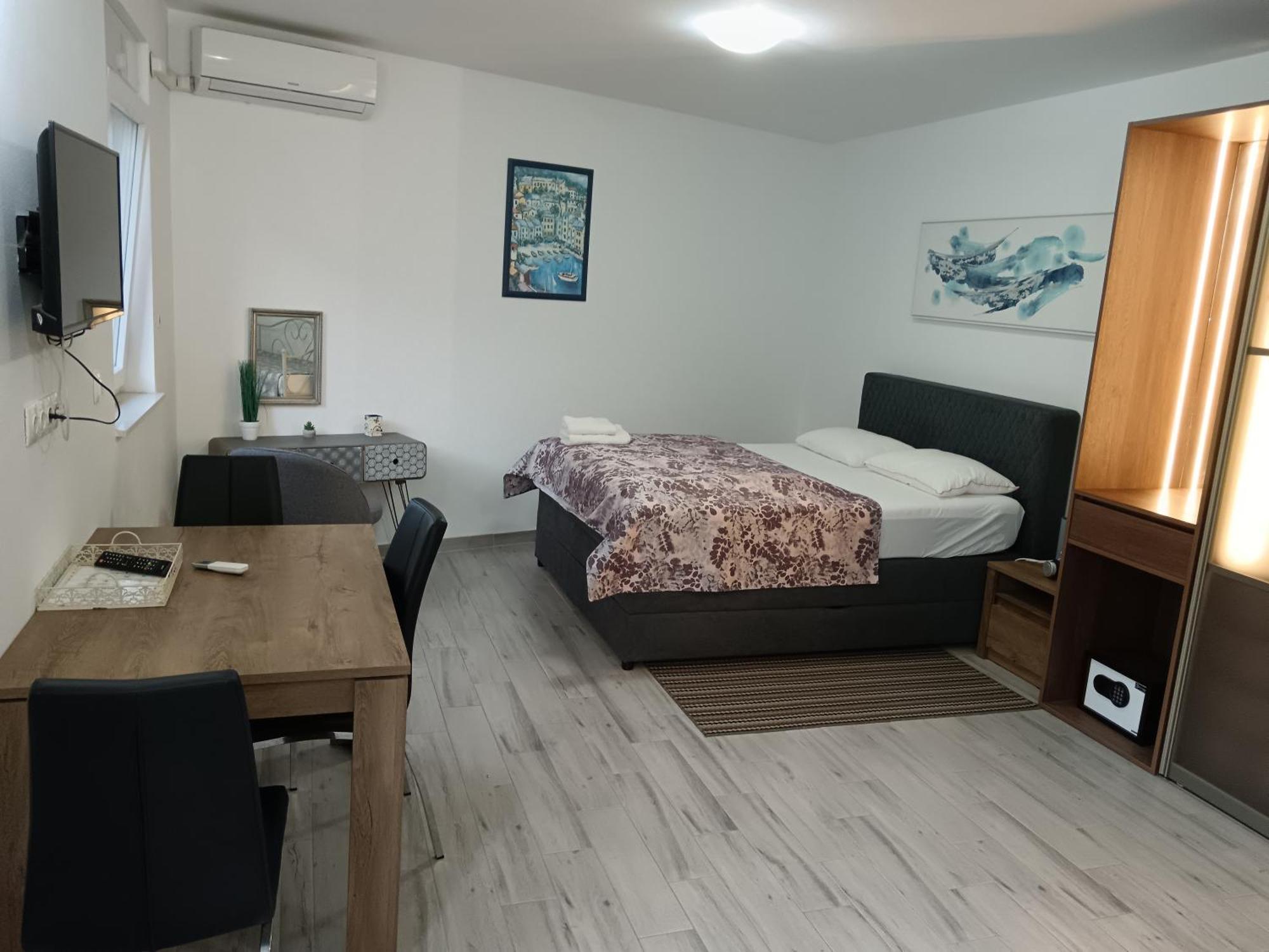 Faveria Apartments Amphitheater With Free Parking Πούλα Δωμάτιο φωτογραφία